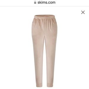 SKIMS velour jogger NWT XL Honey